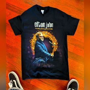 Elton John Official Band Tour Tshirt 2016 Las Vegas Sz Small Like New